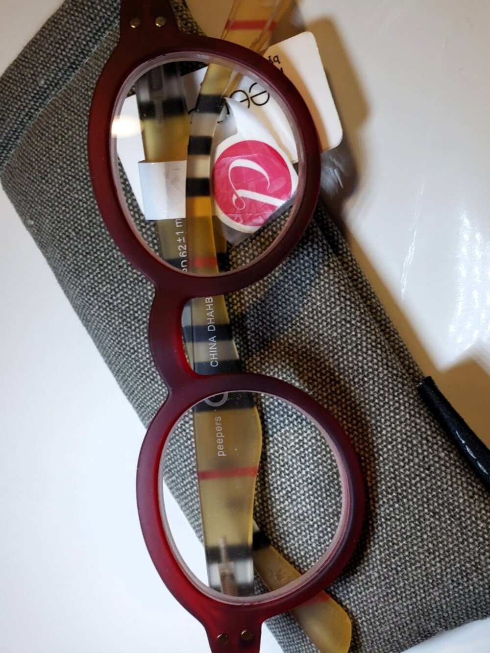Peepers Style Sixteen Focus Readers Red/Stripe New +4.00 Never Worn